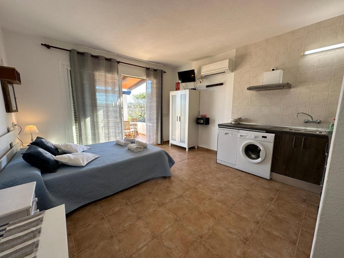Apartamento Estudi Es Carnatge Playa de Migjorn Exterior foto